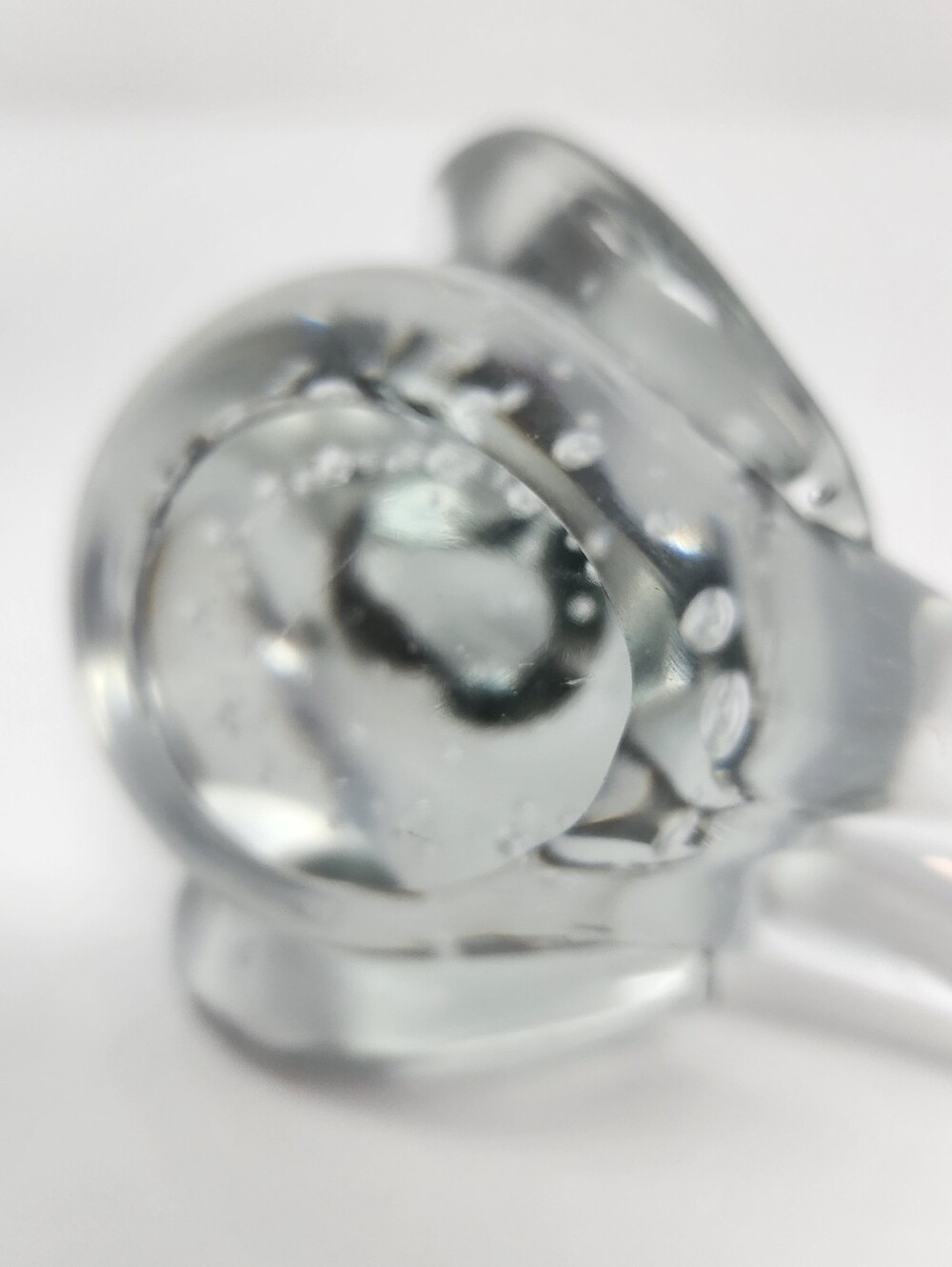Chonky Bird Clear Art Glass Paperweight - Picture 10 of 10